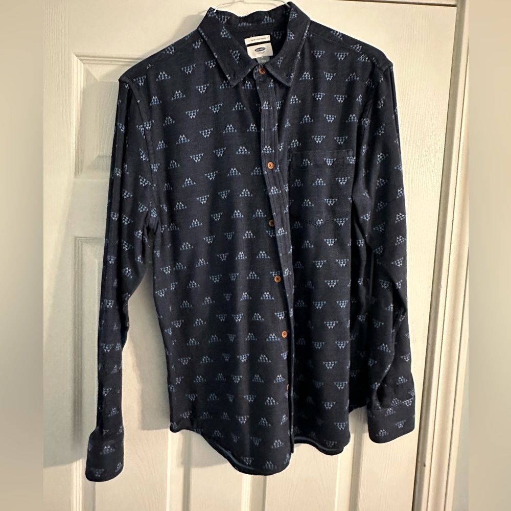 Men’s Old Navy blue button up Size M Slim Fit